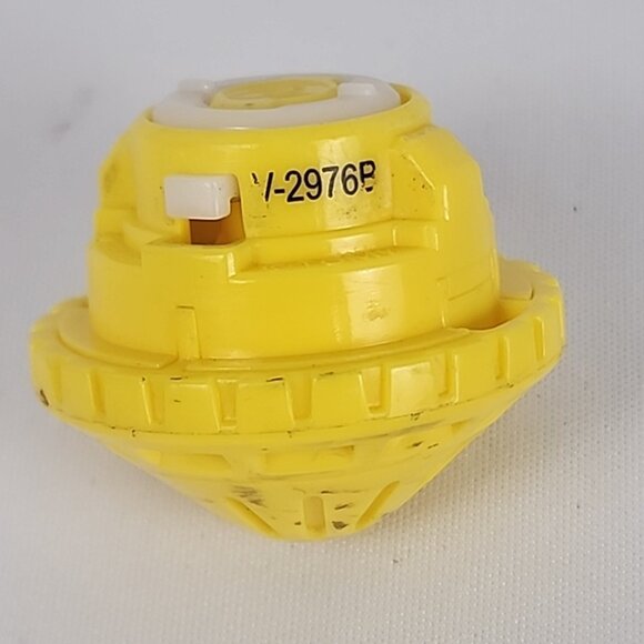 Hasbro Tomy Beyblade Burst Switch Strike Genesis‎ Valtryek V3 Top Anime Vietnam - Picture 14 of 14